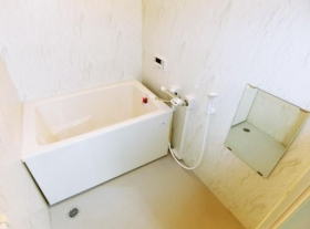 浴室　使用しやすいシンプルな浴室です♪