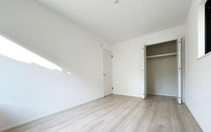 ���r���O�ȊO�̋����@�S����2�ʍ̌��Ŗ��邭���ʂ����Q���c���q�l�̂������ɂ��œK�ł�(^^��