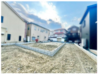 ���ԏ�@WIC��t�@�~���[�N���[�N�Ȃǂ̑�^���[���L�x�ł���
