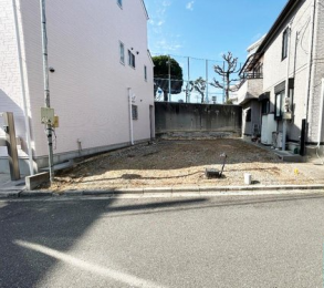 �O�ʓ��H�܂ތ��n�ʐ^�@�������I���������閾�邢���ƁI
2�KLDK16�����I�o���R�j�[�ɖʂ������邢��Ԃł��I